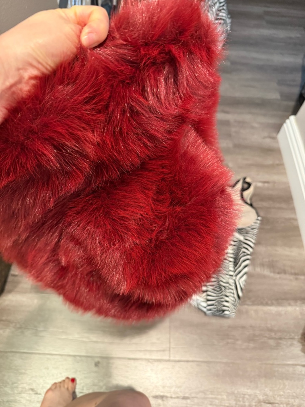 Fashion Nova Plush Western Hat - Burgundy - Picture 4 of 4